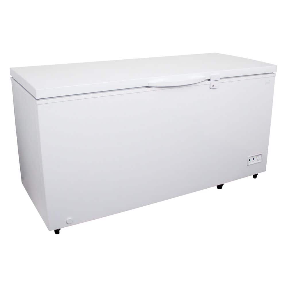 Avanti 17 cu. ft. Manual Defrost Chest Freezer in White Garage Ready